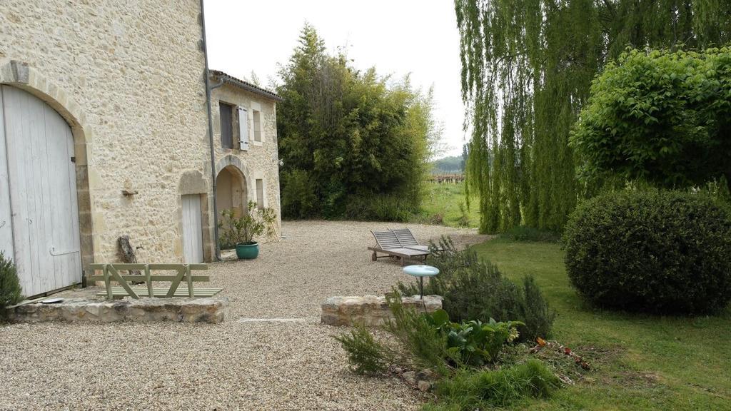 Les Foucauds Hotel Saint-Quentin-de-Caplong Ngoại thất bức ảnh